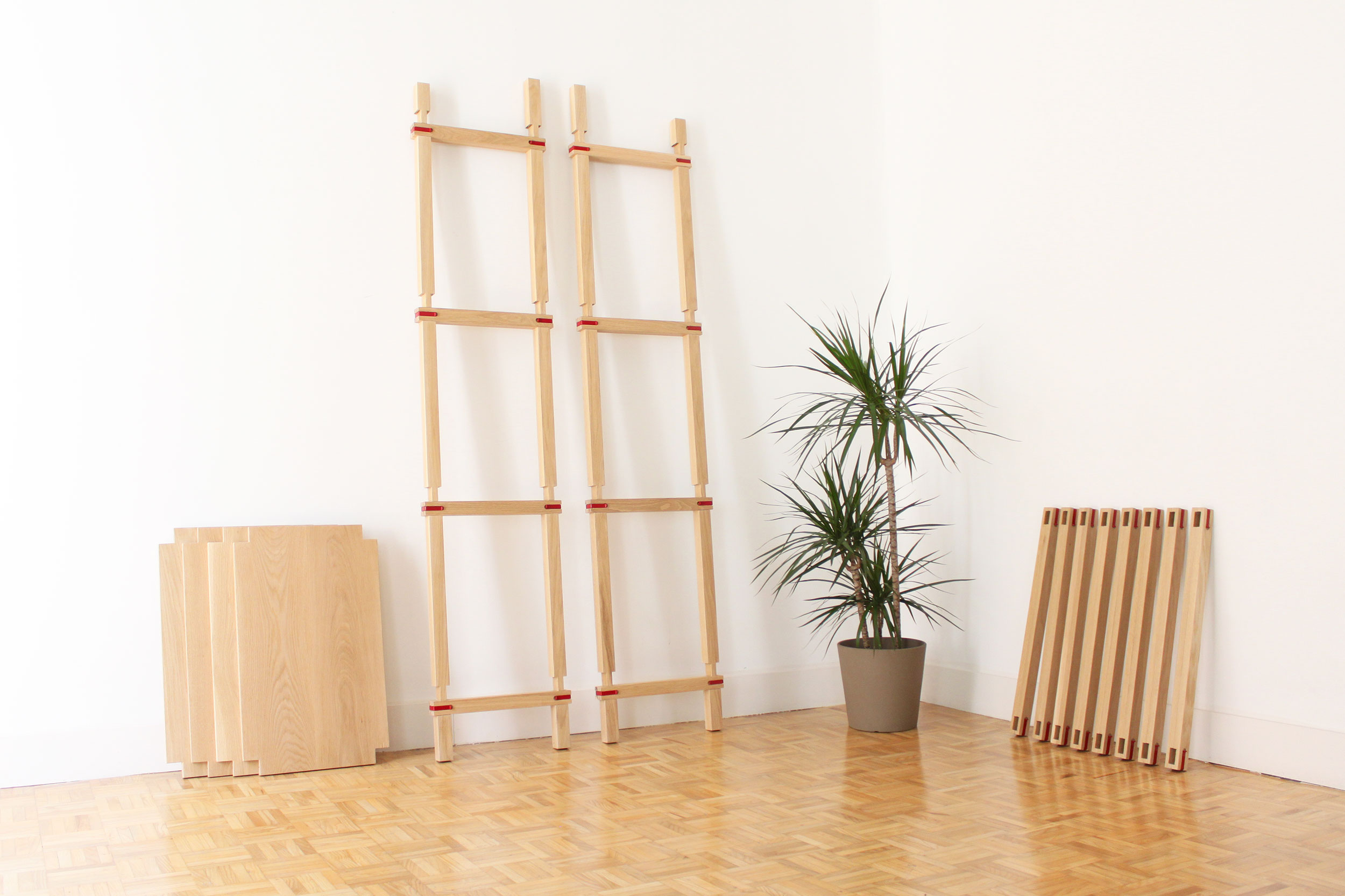 Nomadic Shelves