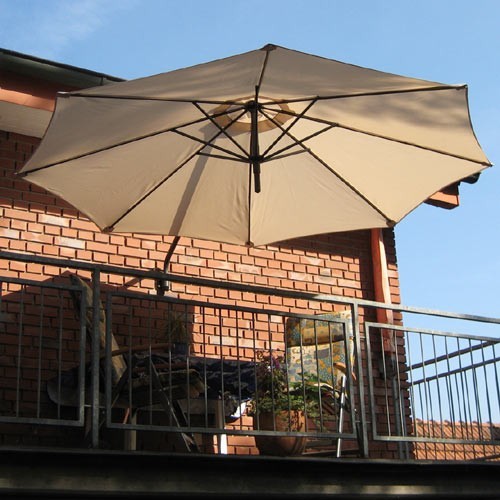 parasol-deporte-pour-balcon-beige